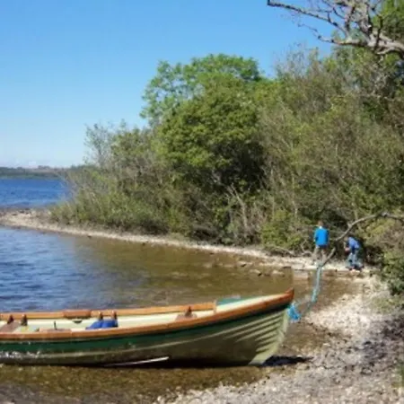 Апартаменты Clonbur House - One Bedroom Голуэй