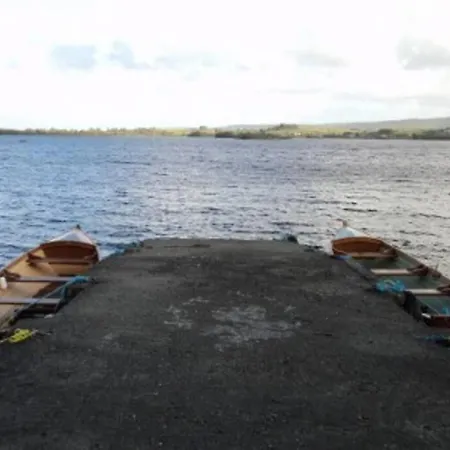 Clonbur House - One Bedroom Апартаменты *