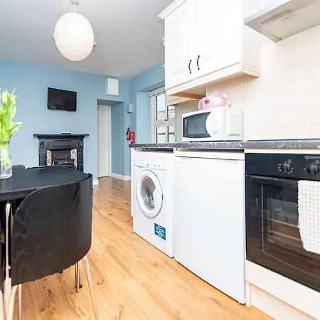 Clonbur House - One Bedroom Galway