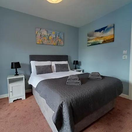 Clonbur House - One Bedroom Galway