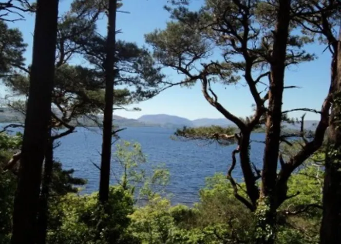 Clonbur House - One Bedroom Apartment *