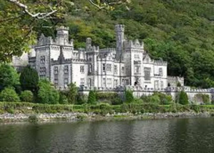 Clonbur House - One Bedroom