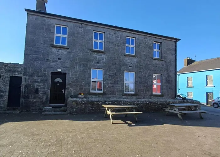 Clonbur House - One Bedroom Apartment Galway