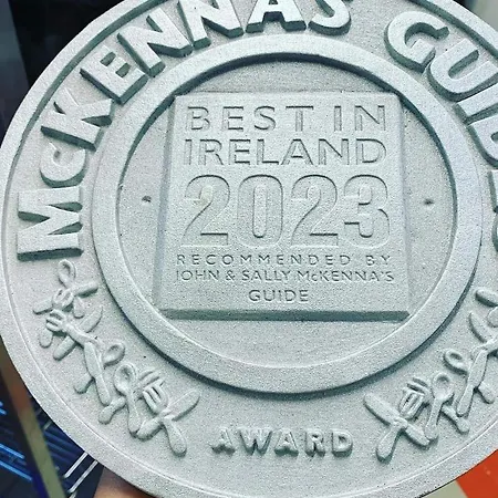 Clonbur House - One Bedroom Apartman *